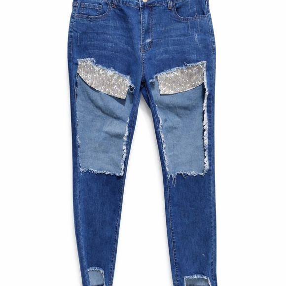 Hot & Delicious Denim - Hot & Delicious Blue Jeans with Silver Sequin Pockets NWT